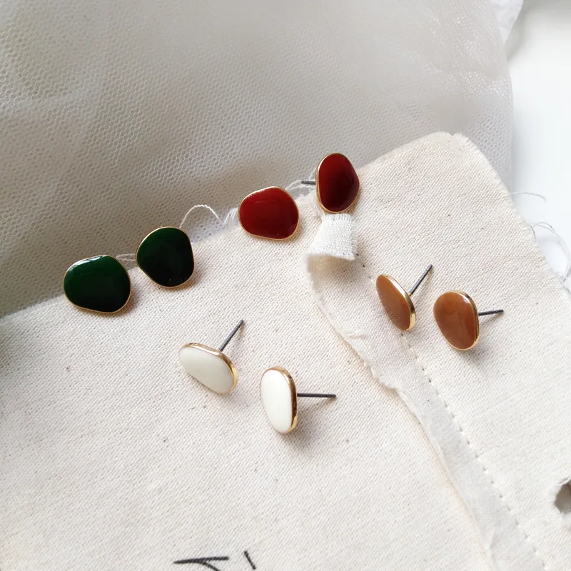 

Green Irregular Simple Clip Earrings No Hole Vintage Elegant Multicolor Earrings Jewelry