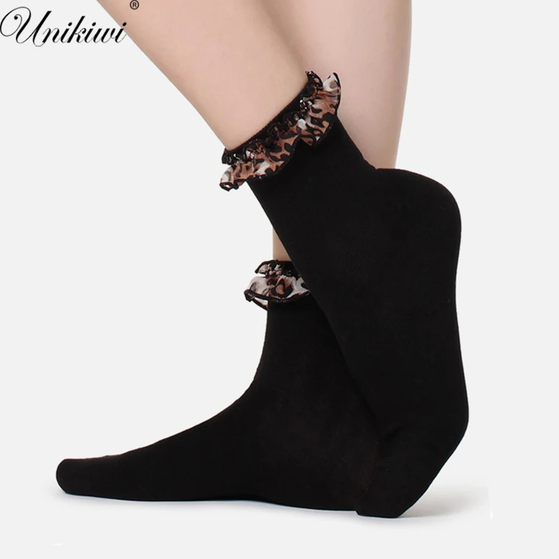 UNIKIWI. Chic уличная Для женщин леопардового цвета из хлопка с рисунком эвкалиптовых деревьев носки. Повседневное комбинезон с оборками короткие носки женские Чулочно-носочные носки