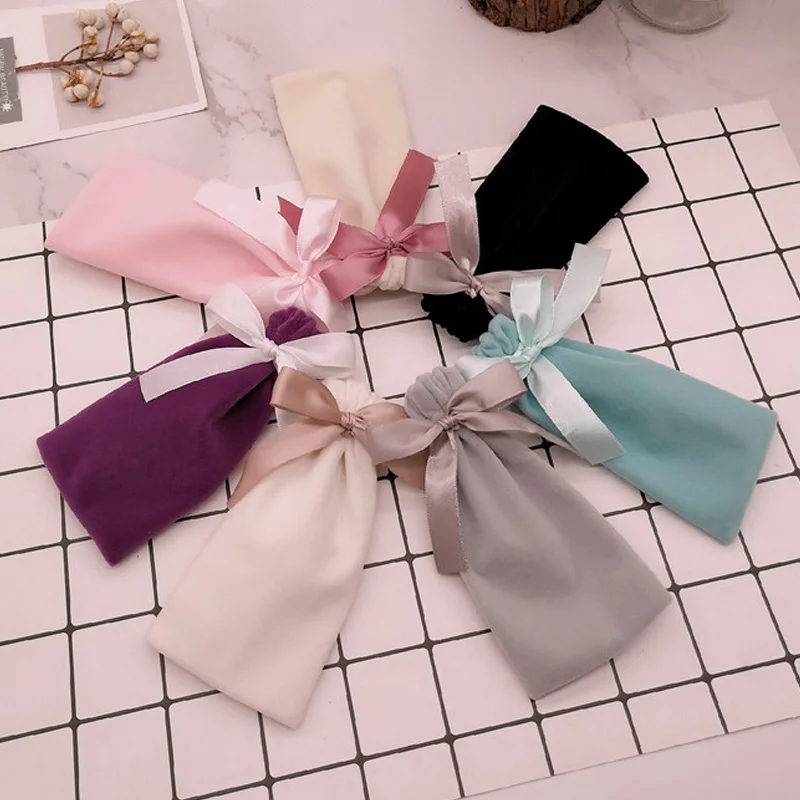 

6X13cm 10pcs Black Velvet Bags With Ribbon Pink Purple Pouches Jewelry MP3 Packing Bags Wedding Candy Velvet Jewellry Gift Bags