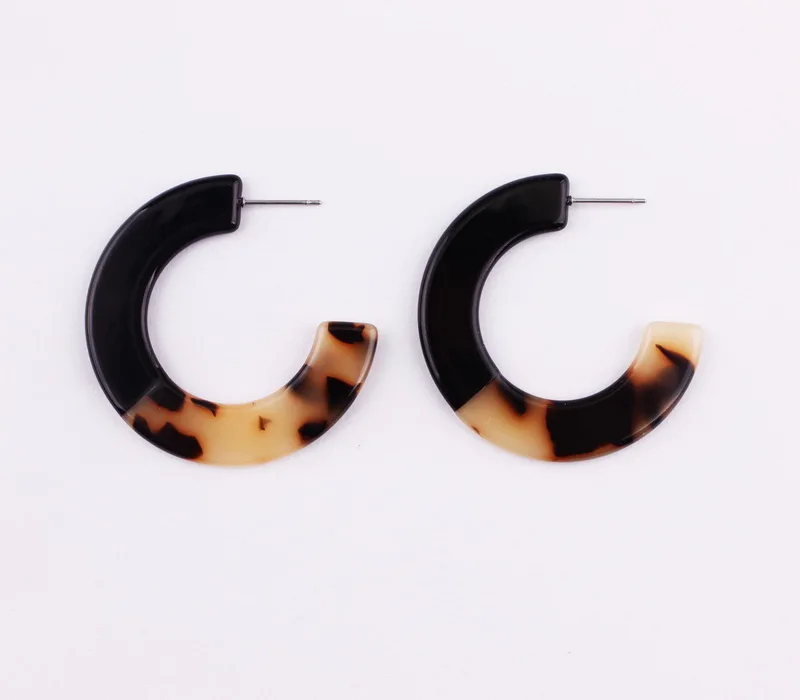 E3779 Black
