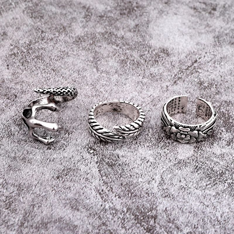 

1PC Vintage Silver Feather Dragon Paw Open Ring Men Women Punk Engraving Flower Totem Leaves Finger Ring Anillo Jewelry R178