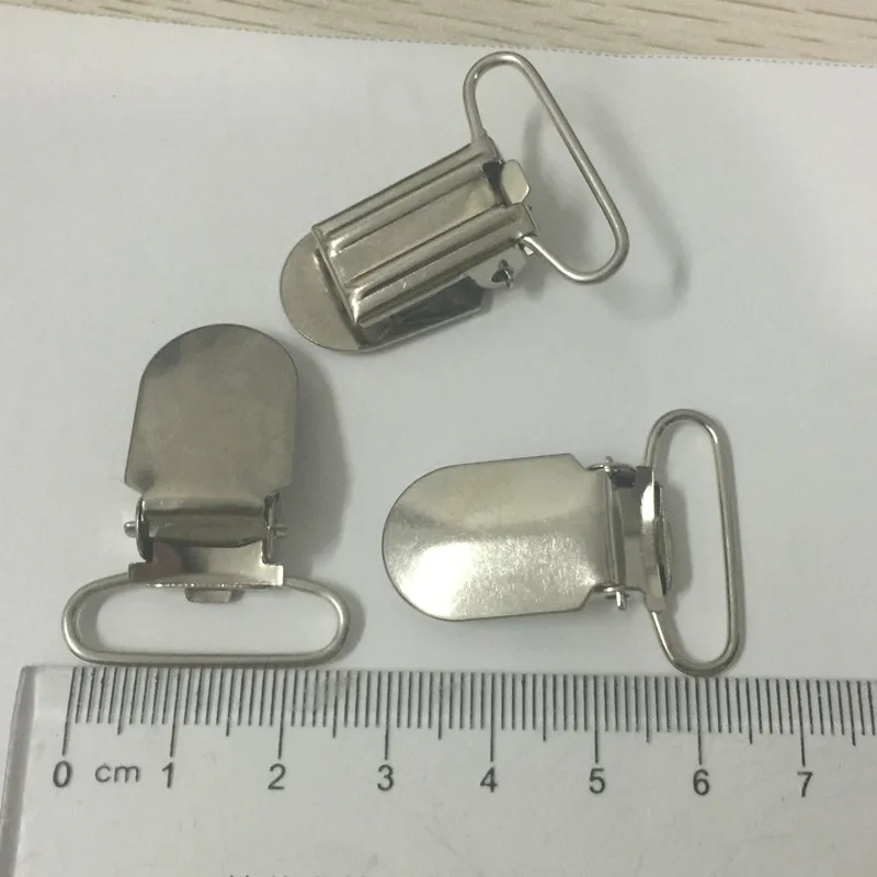

1PCs 25mm1 Inch Baby Pacifier Clips Metal Holders Cute Infant Soother Clasps Accessories Pacifier Clip Suspender Pica Holders