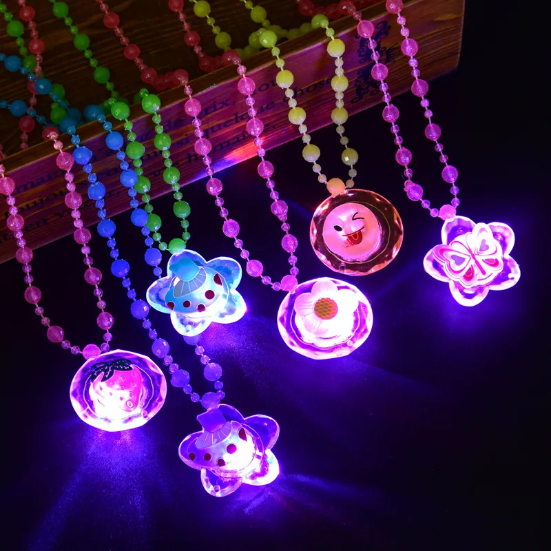 1 шт Новинка люминесцентные Игрушки для девочек со светодиодной подсветкой светящаяся подвеска Цепочки и ожерелья детей День рождения