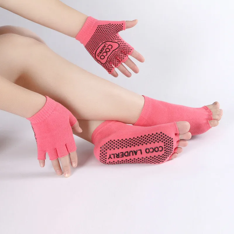 

New Half Toes Women Cotton Yoga socks Pilates Dance Socks Gym Training cycling Fitness Sports Five Fingers Gloves