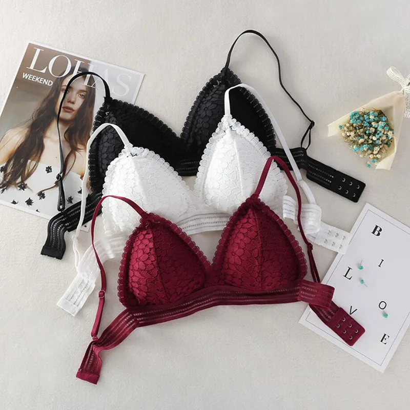 Breathable triangle cup without steel ring underwear sexy deep v lace lace bra free shipping Breathable triangle cup without steel ring underwear sexy deep v lace lace bra free shipping
