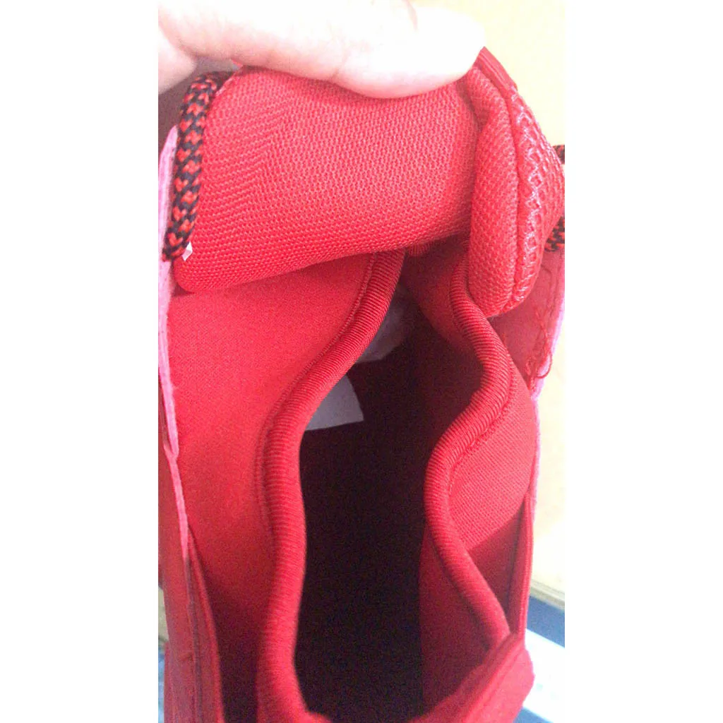 Дышащая обувь для мужчин удобные сетчатые спортивные кроссовки мужские черные красные белые спортивная обувь zapatillas# D