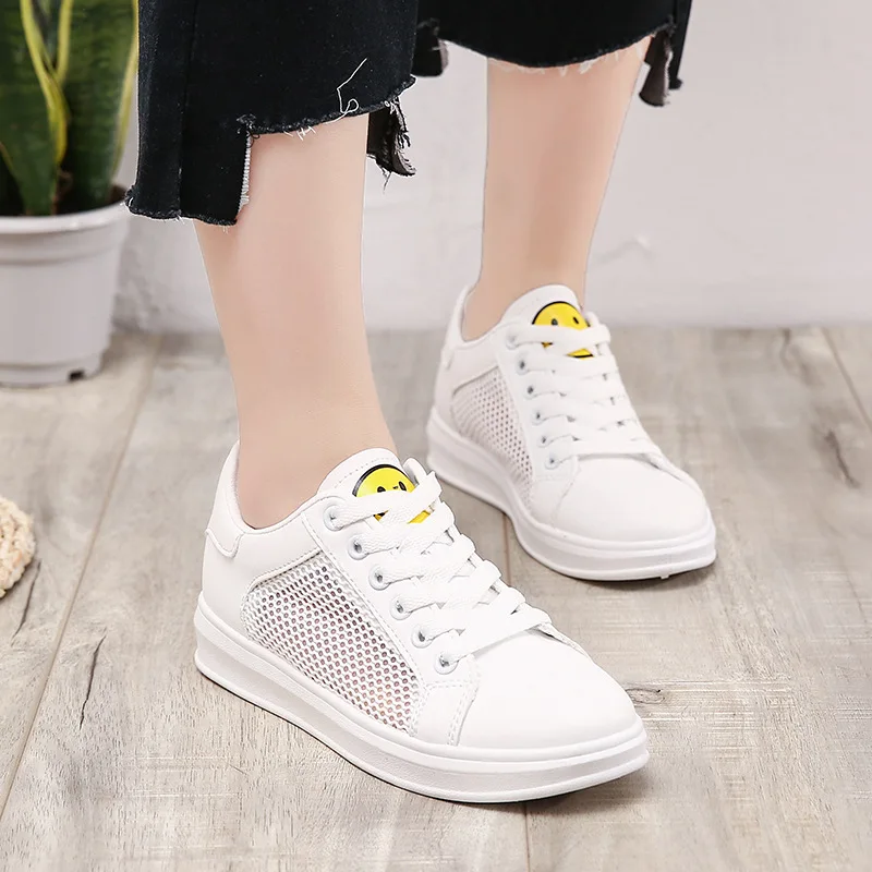 Appartements Européenne Mode Lace Haute Animé Casual Nouveau Ventes Up Comparaison Chaussures pink Qualité Femmes White Chaudes yellow Dessin Adulte Sneakers Belle Femme InqrqFYw