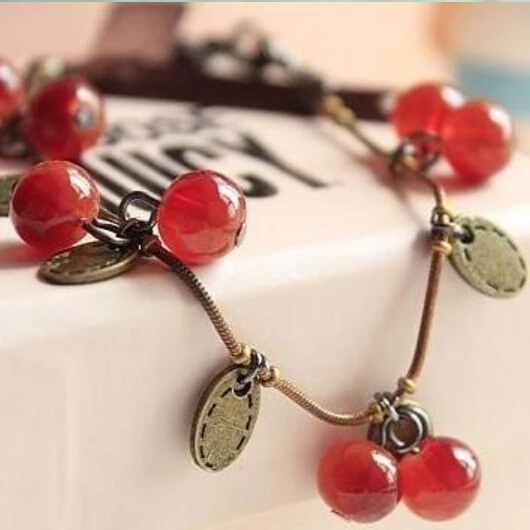 

Hot Fashion Retro Vintage Sweet Tassel Cherry Beaded Charm Bracelet For Best Gifts