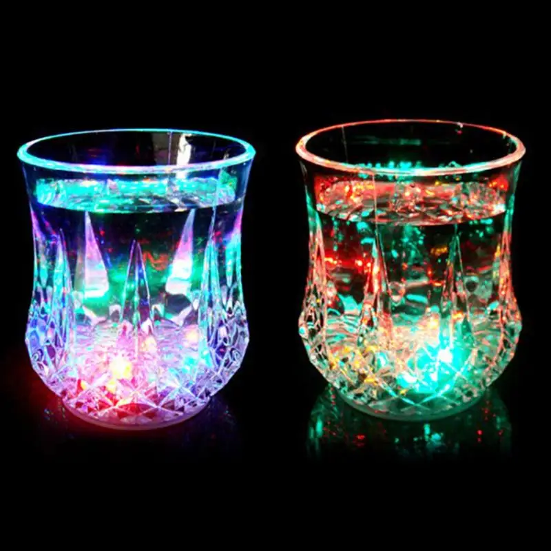 

Colorful Highlight LED Flashing Juice Glass 200-300ML LED Drink Cup for Party Led Flash Cups Led Glasses Drink Cup For Party Bar