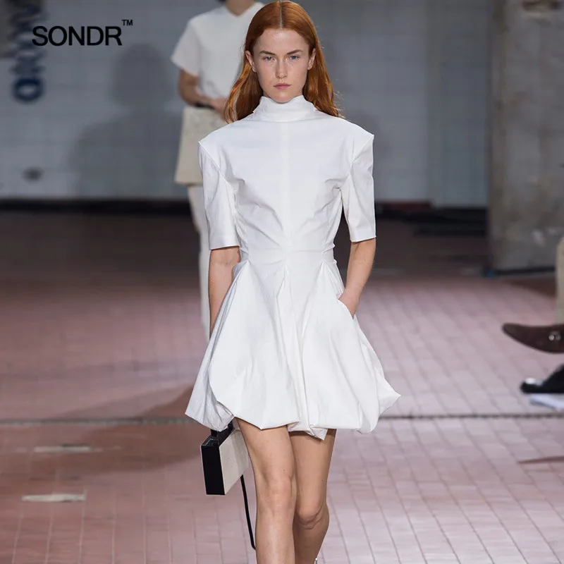 

SONDR 2019 new spring summer temperament turtle neck backless bitter fleabane bitter fleabane dress waist little white shirt