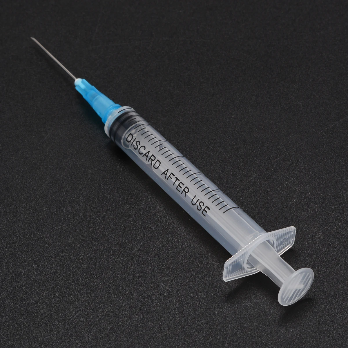 

100 Pieces/ Set Sharp Tip Syringe 3ml Syringe Plastic Sterile Syringe with End Tip Needle and Storage Cap Mayitr