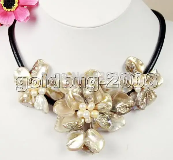 

Wholesale Free P&P***Natural Mop Mother of pearl Shell Flower Pendant Necklace 18''