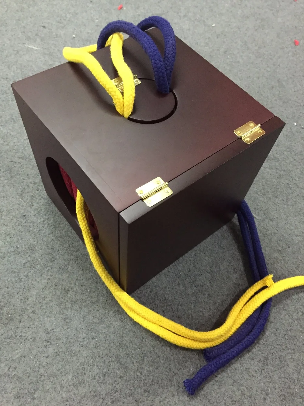 High Quality Dean Box (Dean Dill),Linking Rope and Ring Box,Magic Tricks,Stage,Gimmick,Illusion,Classic Magia,Toys