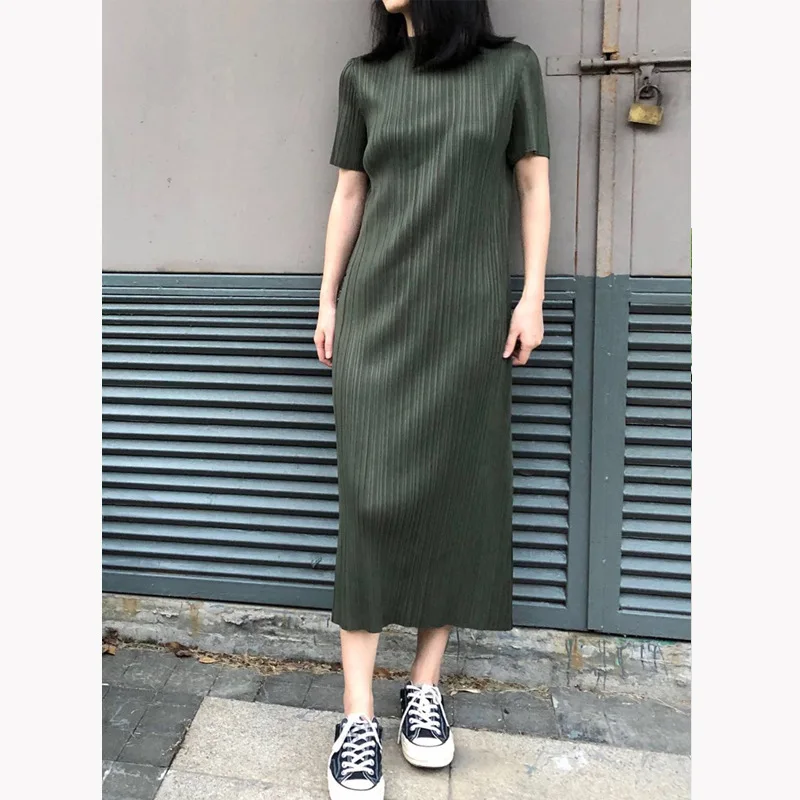 LANMREM Summer New Fashion Temperament Women Loose Plus Casual Half-neck Short Sleeve Pleated Solid Color Dress TC258 - Цвет: Army green