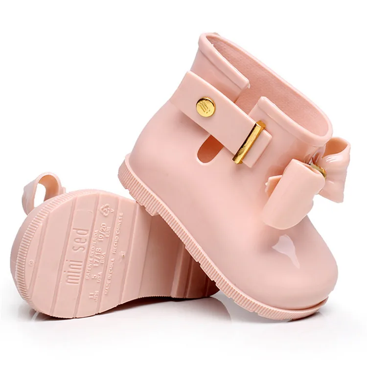 baratas Mini Melissa 2018 Novo Mini Crianças Botas de Chuva da Geléia Bowknife Não deslizamento Meninas À Prova D Água Botas de Chuva da Geléia Sapatos Princesa sandálias