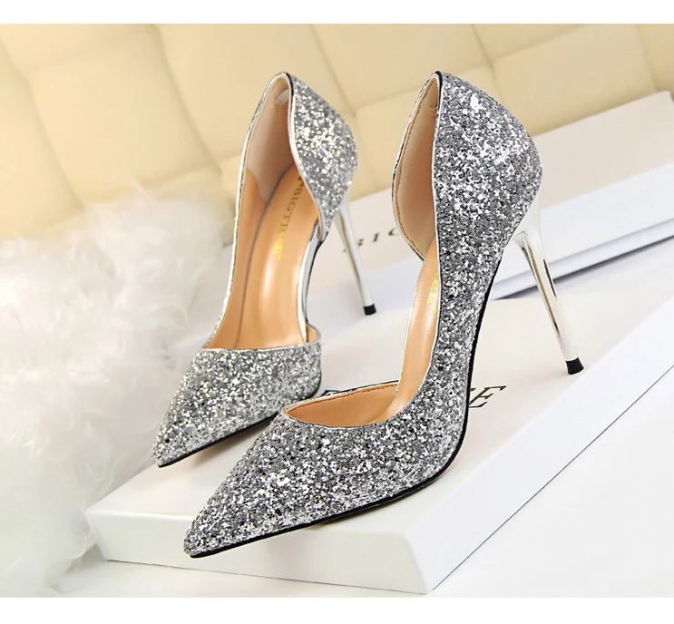 Sapatos femininos