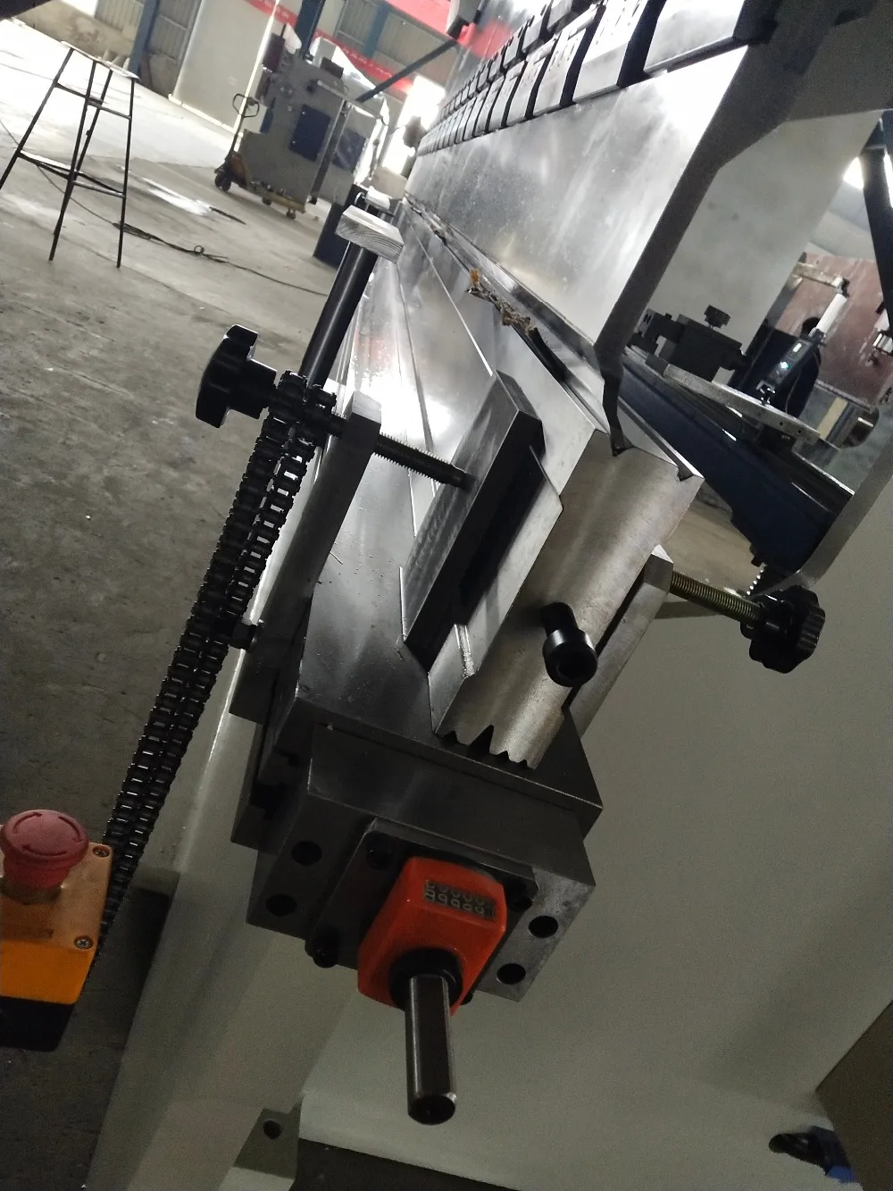 E200PS-160T4000 CN PRESS BRAKE  (34)