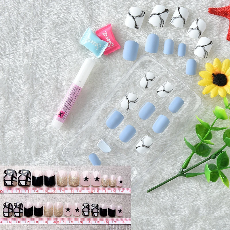 

24pcs/set Full Cover False Nails Nail Art for Fashion Girls Three Styles Fake Nail With Glitter