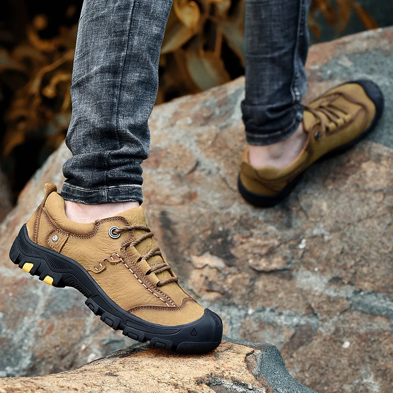 Men's Waterproof Hiking Shoes Travel Shoes Outdoor Non-slip Wear Hunting Sneakers Genuine Leather Trekking Climbing Sports Shoes