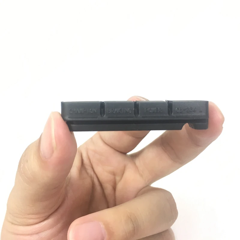 bs8 800800