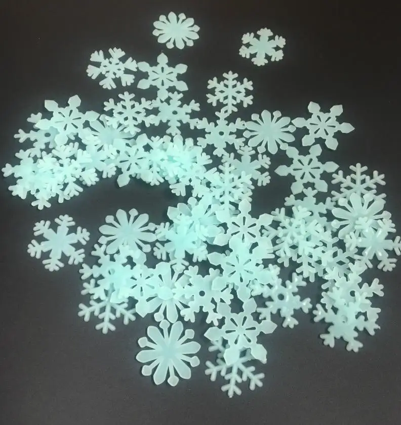 Wholesale 150pc/lot DIY snowflake luminous patch fluorescent wall stickers set decorative luminous stereo wall stickers