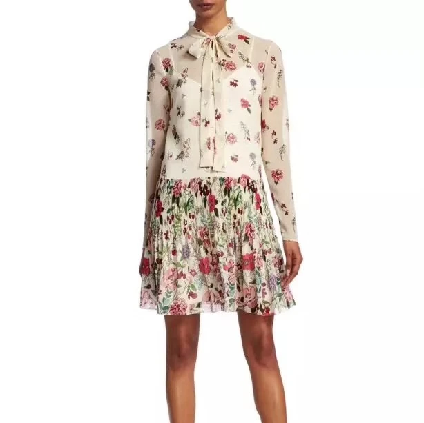 

2019 autumn and winter ribbon bow collar long sleeve women pleated dress