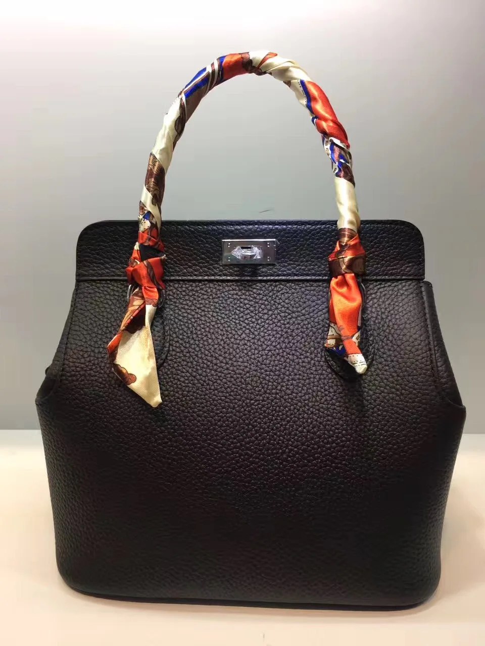 2017 натуральная кожа женская дизайнерская брендовая сумка с замком роскошная