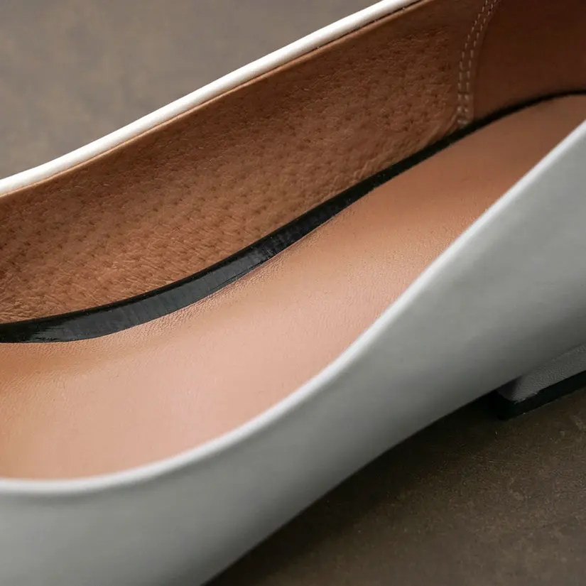 ESVEVA/ г. Женские туфли-лодочки на низком квадратном каблуке, сандалии разных цветов, модные туфли-лодочки с острым носком без застежки женская обувь, размер 34-40