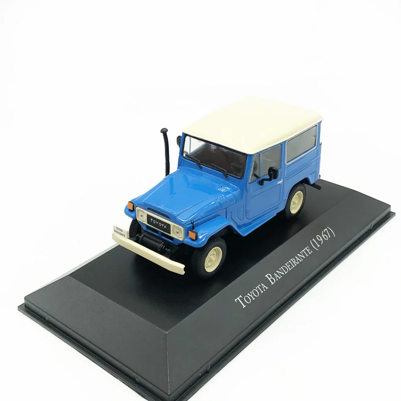 

IXO 1/43 TOYOTA BANDEIRANTE 1967 Toyota Jeep Model Alloy Car Collection model