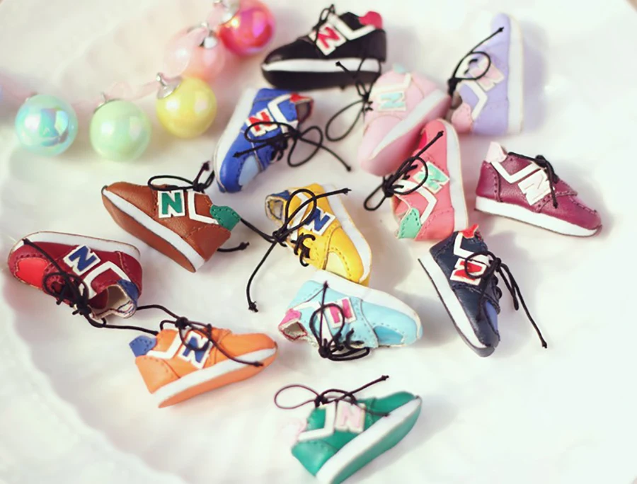 1 пара симпатичных спортивных туфель blyth doll; яркие цвета; обувь для скейтера; обувь для кукол blyth momoko azone1/6; аксессуары для кукол; кроссовки для кукол