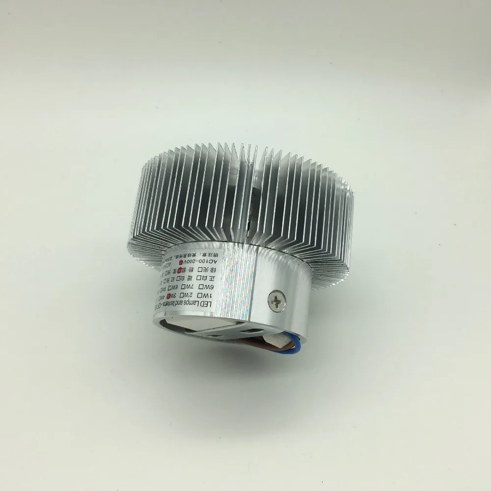 10305646301_1068694132