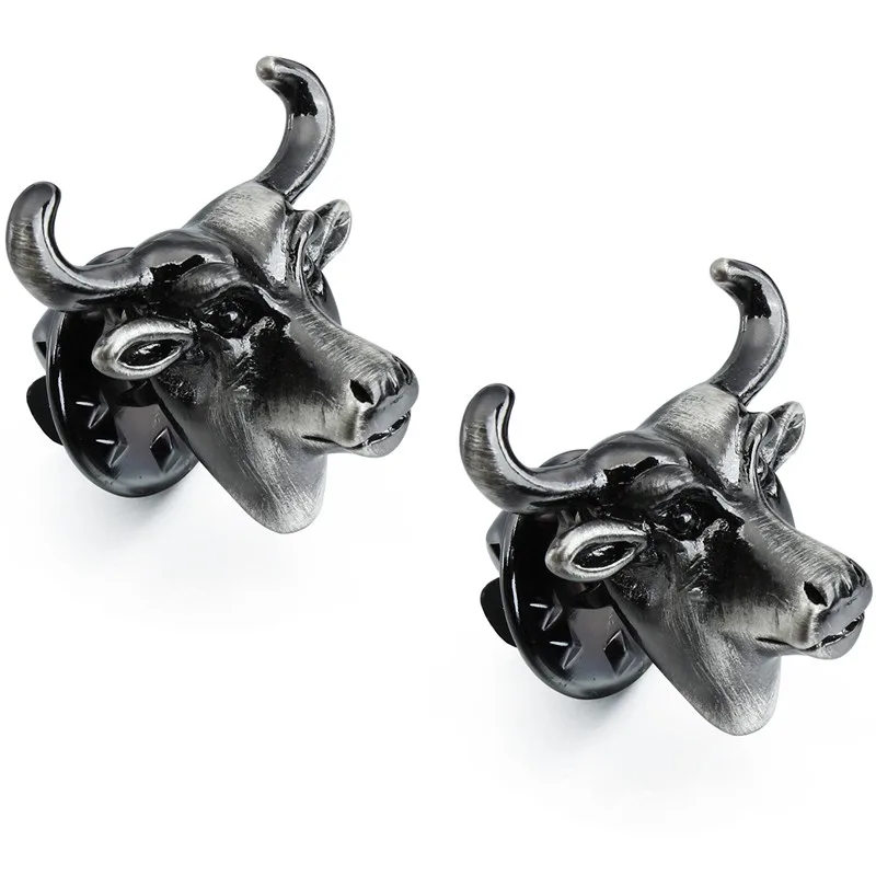 

Cattle Tie Tack for Men's Shirt and Hat HAWSON