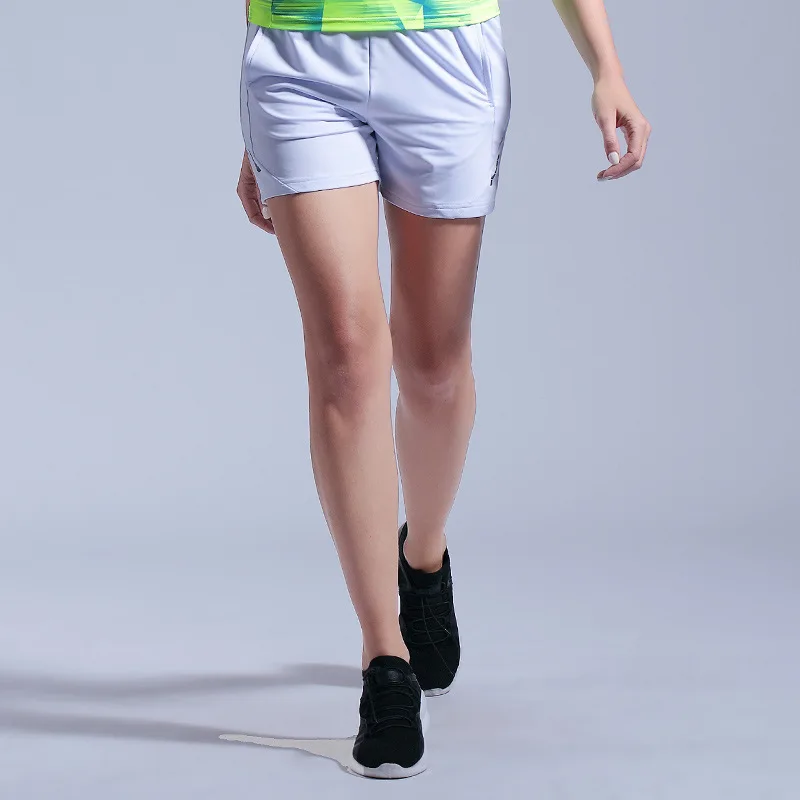 Летние белые женские спортивные шорты, свободные быстросохнущие шорты для занятий йогой и фитнесом, легкие шорты для йоги для марафона шорты для бега