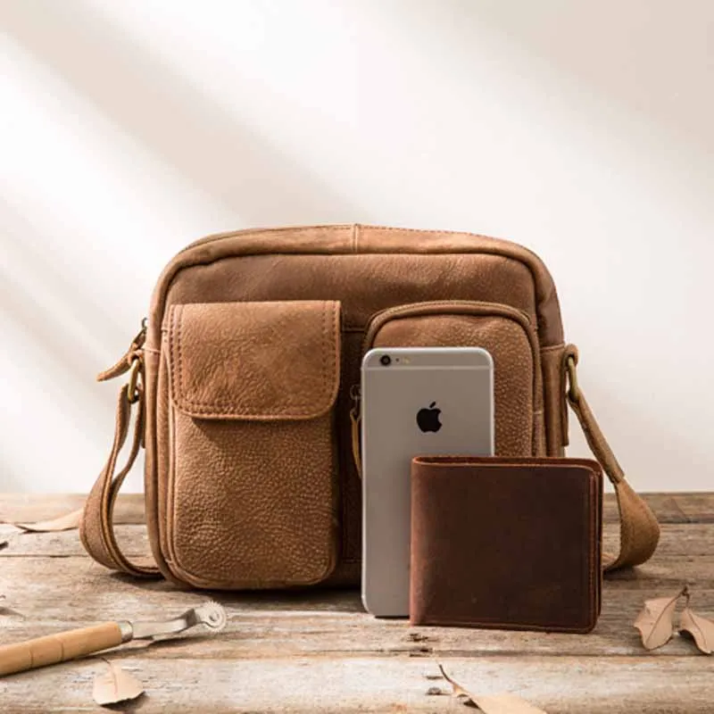 AETOO The first layer of leather Messenger bag leather men's oil leather shoulder bag Japanese large-capacity back bag differenc