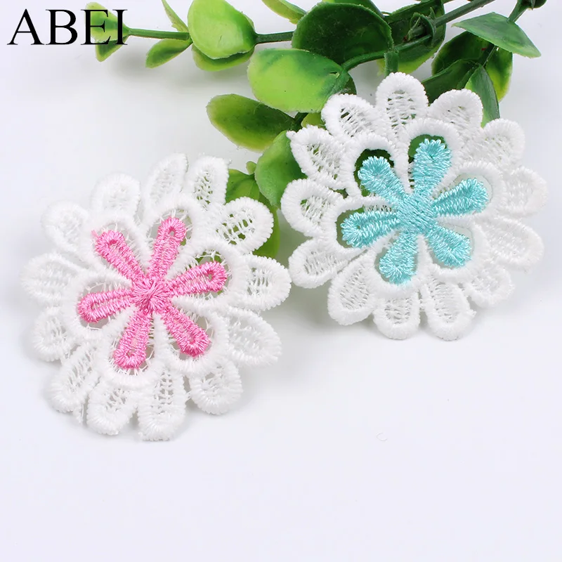 

10pcs/lot High Quality White/Pink White/Blue Flower Appliques Soluble Lace Fabric Sewing Patchwork Wedding Dress Accessory