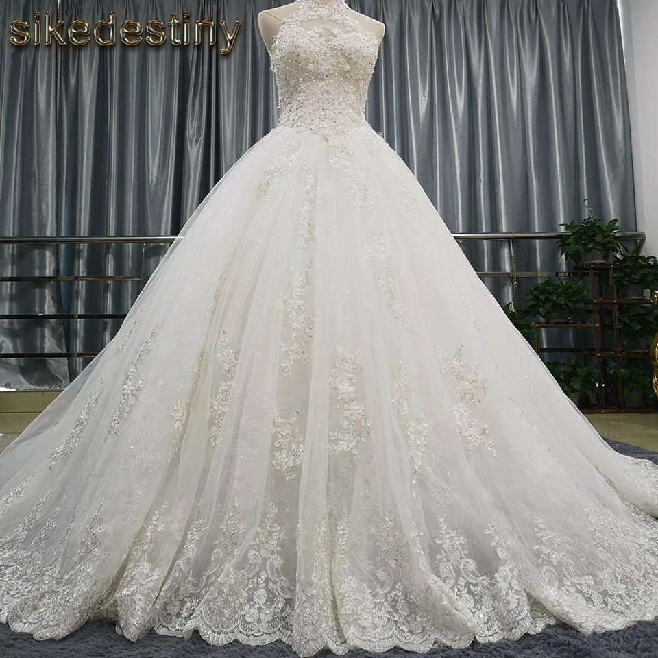 

Lace Beadings Wedding Dresses Sleeveless Long Train Bridal Gowns Only One Piece Left In Store High Quality Sell Cheapest WDT7720