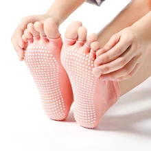 5 Toe Yoga Socks Casual Style Sweat Absorption Breathable Cotton Polyester Spandex Open Toes Toeless Hosiery Sports Footwear