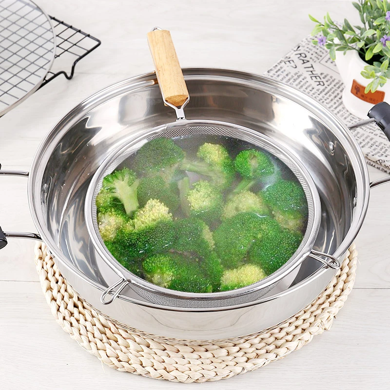 Stainless steel flour sifter Sieve Colanders S/M/L/XL Size Fine Mesh Wire oil strainer pot Frying Basket for baking Cooking Tool