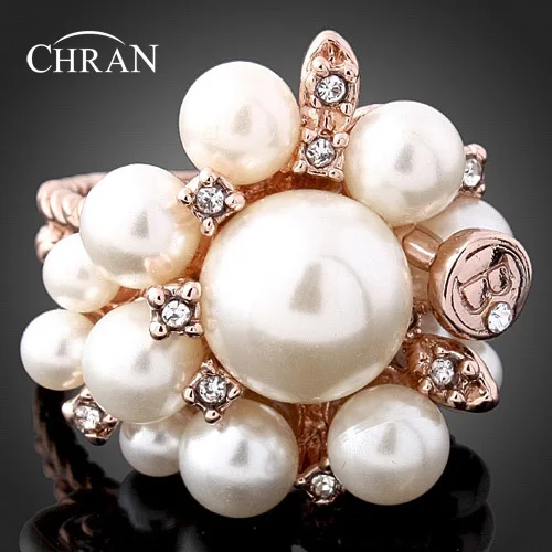 

Chran Wholesale Gold Color Austria Crystal Faux Pearl Flower Ring Women Finger Ring Fashion Jewelry Accessories New Russia