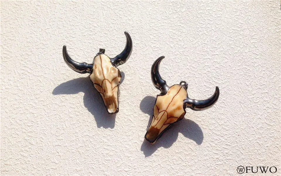 Black Electroplated Bull Skull Horn Pendant 10