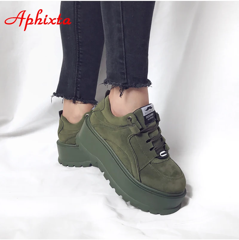 Aphixta/Зимние ботильоны на платформе со шнуровкой; женские ботинки; Высококачественная женская обувь, увеличивающая рост; модные толстые ботинки из коровьей замши