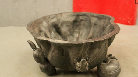 

xd 002799 6" Chinese Pure Bronze Auspicious Frog Lotus Shape Statue Brush Washer Ashtray