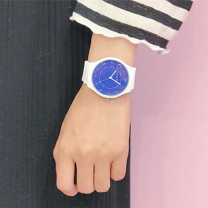 

2018 Fashion Causla Women Jelly Candy Quartz Watches Silicone Big Dial Ladies Leisure Wristwatch Female Shell Clock reloj mujer