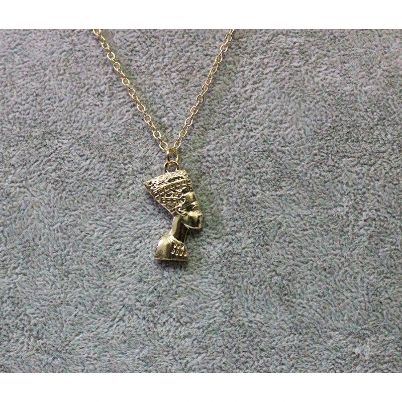 CHUN-YING-Queen-Nefertiti-Jewelry-Egyptian-Necklace-Jewelry-Gold-Nefertiti-Pendant-Necklace-Charm-Jewelry-XL345 (1)