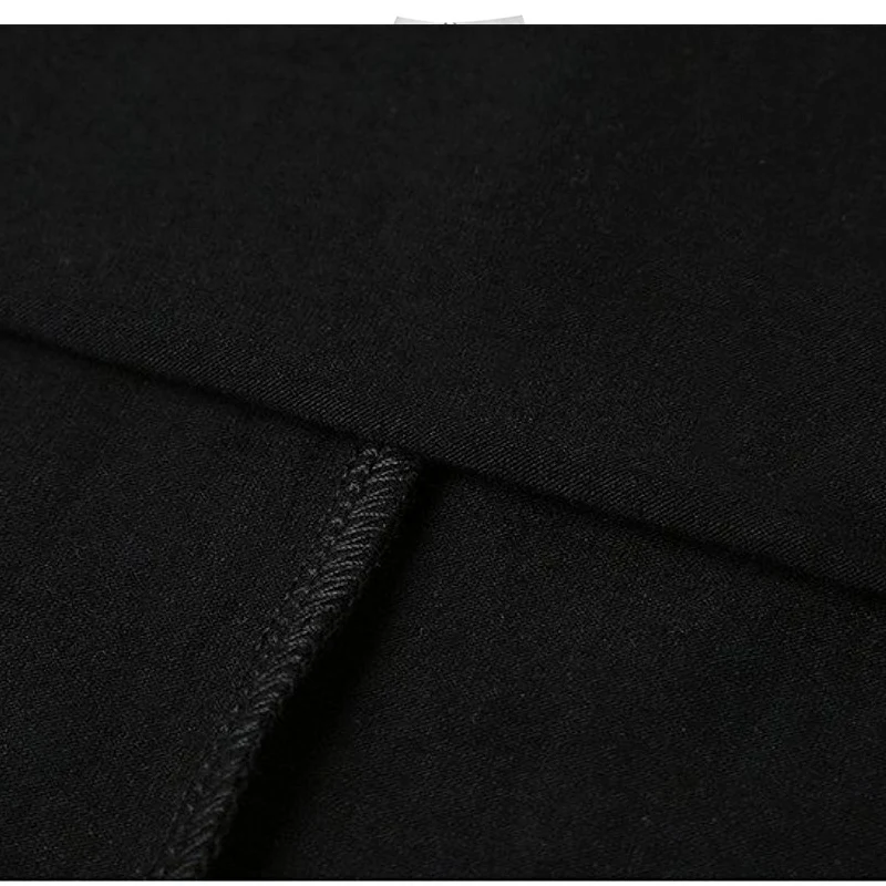 805