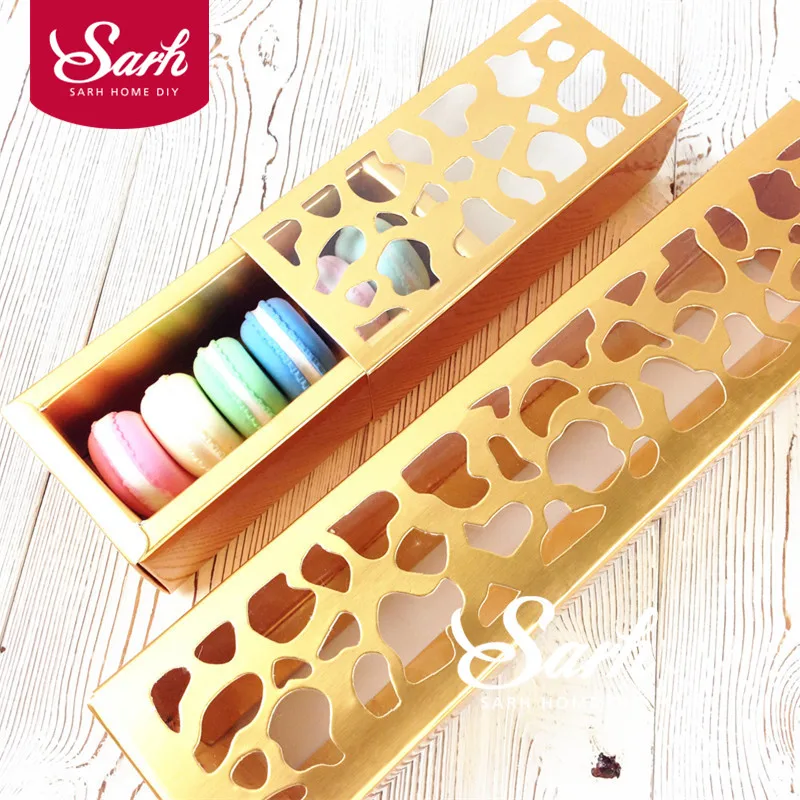 

10pcs/lot Cookie Package Gold Color Strip Hollow Macarons Box, Cake Box, Chocolate, Muffin Biscuits Box Baking Package