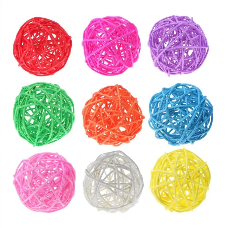 

5 Pcs Artificial Round Shape Mutil Colors Rattan Ball Sepak Takraw for Wedding Birthday Party Home Wedding Party Decor