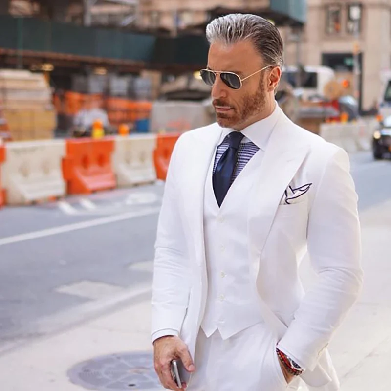 

Wide Peaked Lapel Men Suits for Wedding Tuxedos 2018 White Groom Best Man Blazer jacket 3 Pieces Smart Casual Business Street