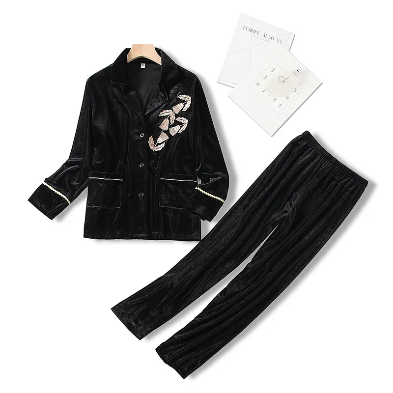 2019 New Gold Velvet Warm Embroidery Sleep Set Elegant