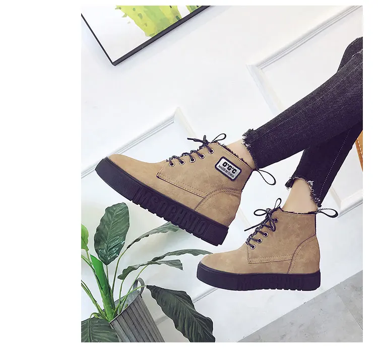 Women Boots (11)